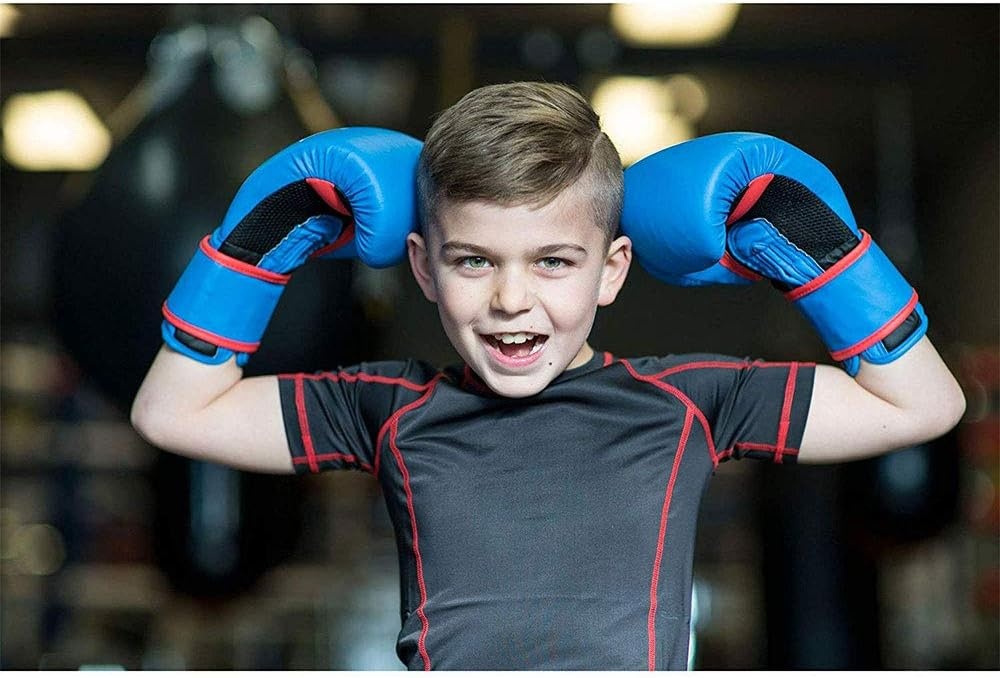 image:imageEverlast P00001647 Prospect Training Kit BlueRed
