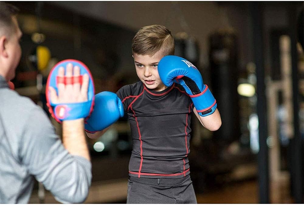 image:imageEverlast P00001647 Prospect Training Kit BlueRed